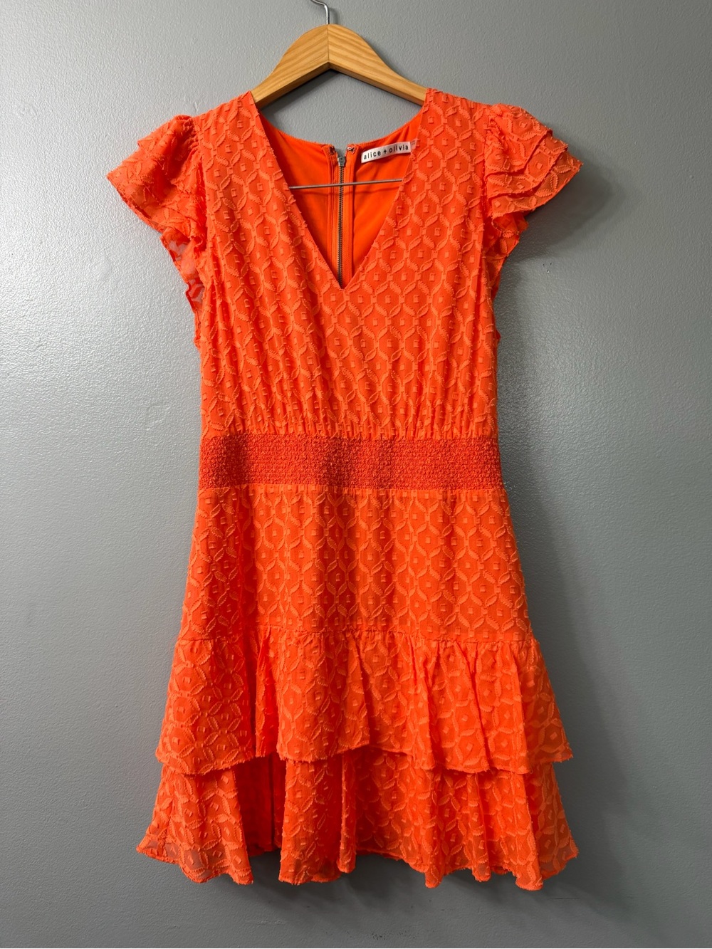 alice + olivia Orange Lace V-Neck Smocked Ruffle Flutter Sleeve Mini Dress